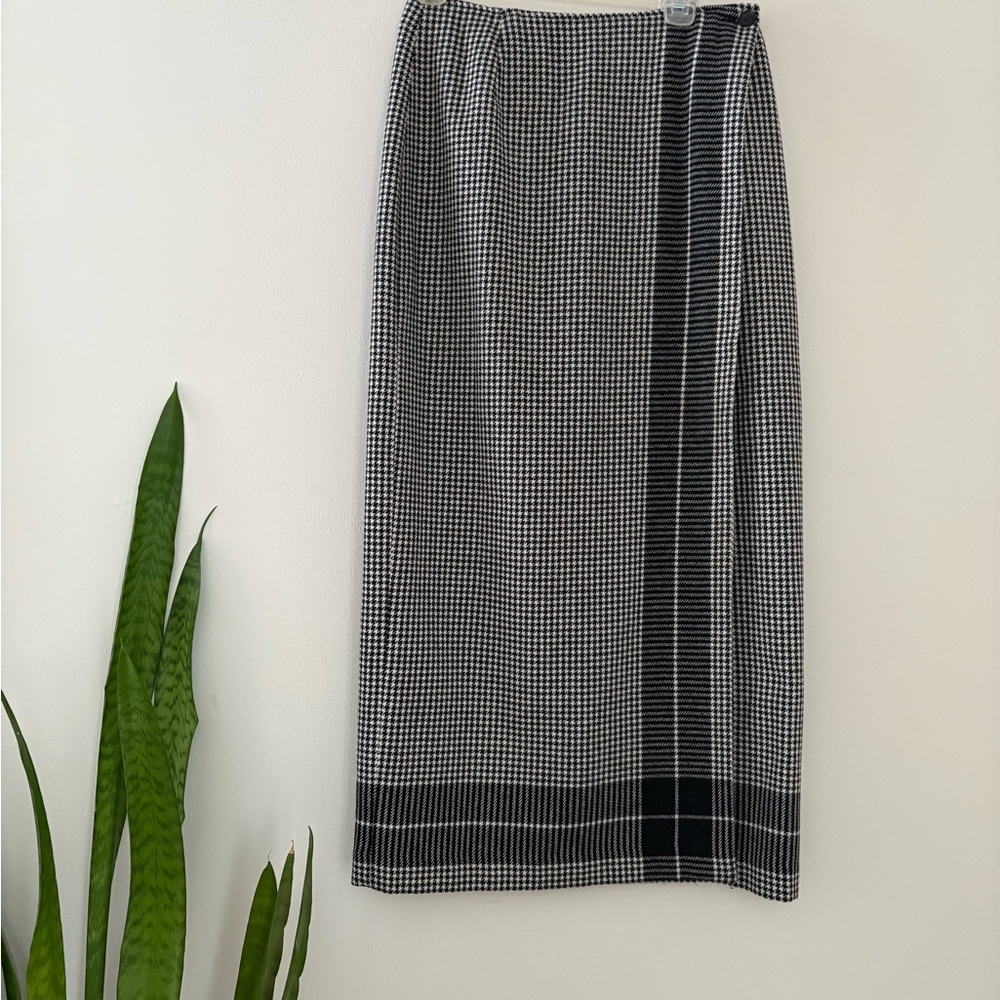 Liz Claiborne Lined Wrap maxi skirt sz 8